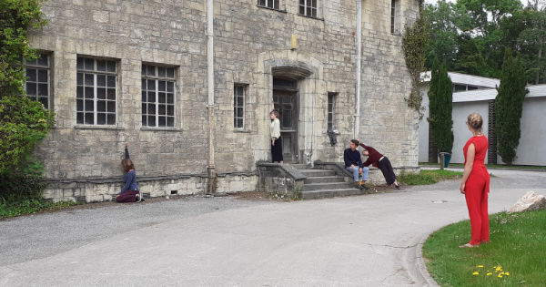 Movement workshops at Dartington - Dance in Devon